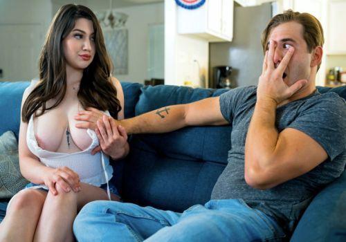 Em gái kế dâm đã cho anh bóp vú to khủng